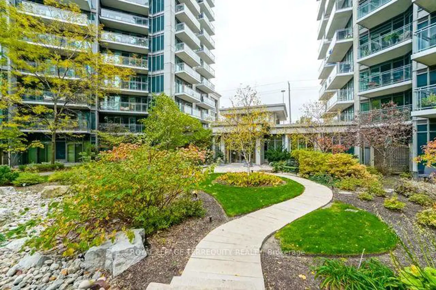 Additional image 17 of 2121 Lake Shore Boulevard 710
