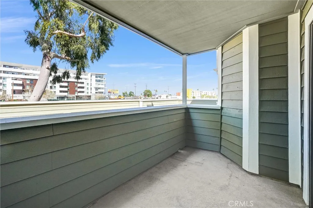 Additional image 23 of 6545 Reseda Boulevard Unit 6, Reseda, CA 91335