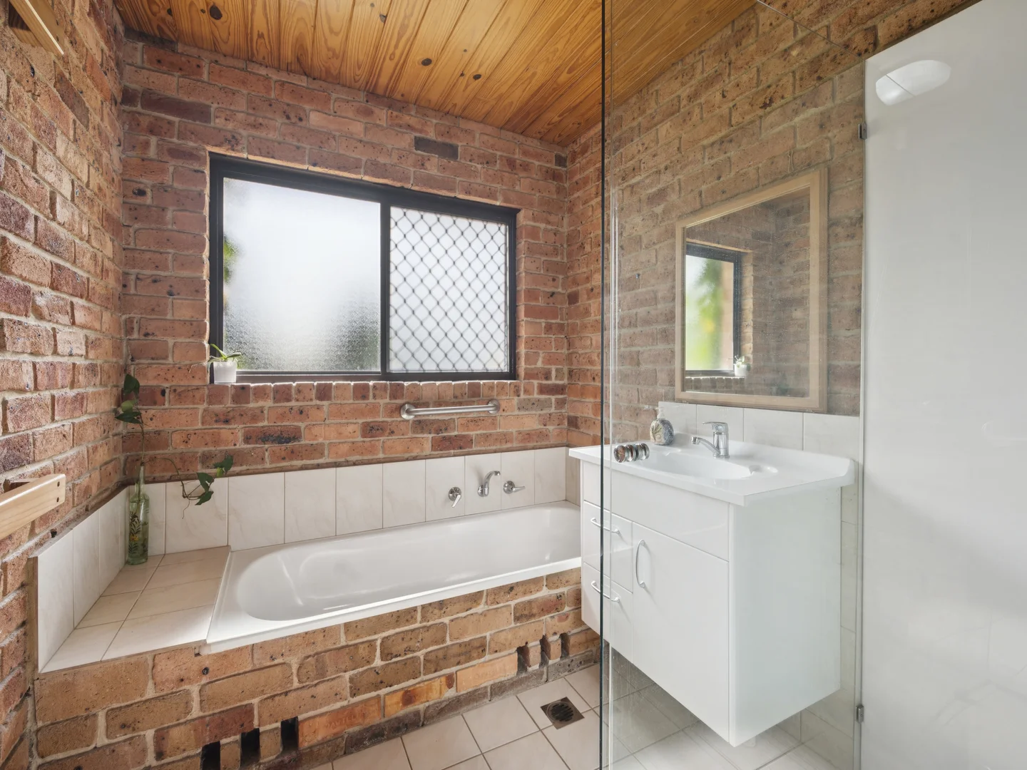 Additional image 17 of 130 Lyons Rd, Sawtell NSW 2452