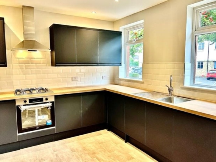 Additional image 3 of 3 Bed Terraced House, Abbotsford Place, G5, N1 7GU