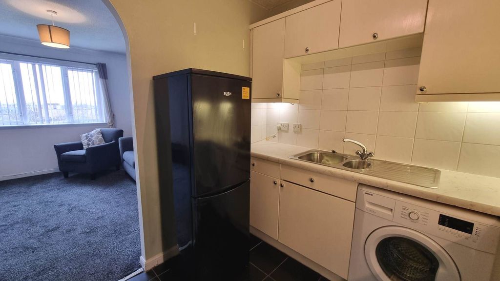 Additional image 6 of 2 bed flat to rentArniston Way, Paisley PA3