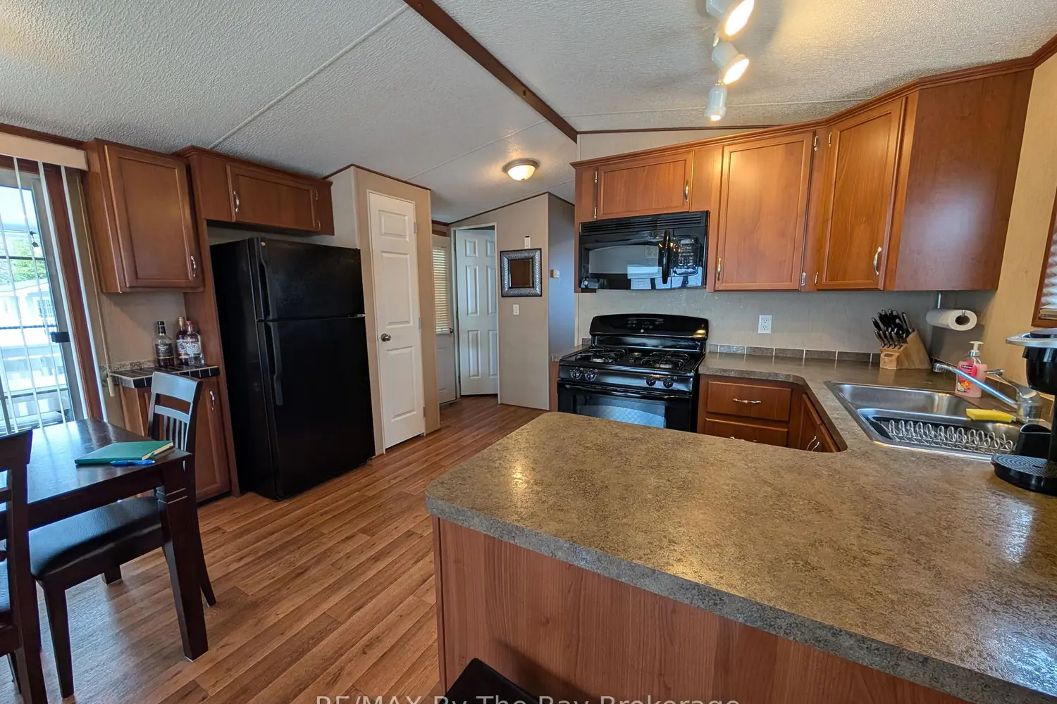 Additional image 12 of 2 White Pines Trail