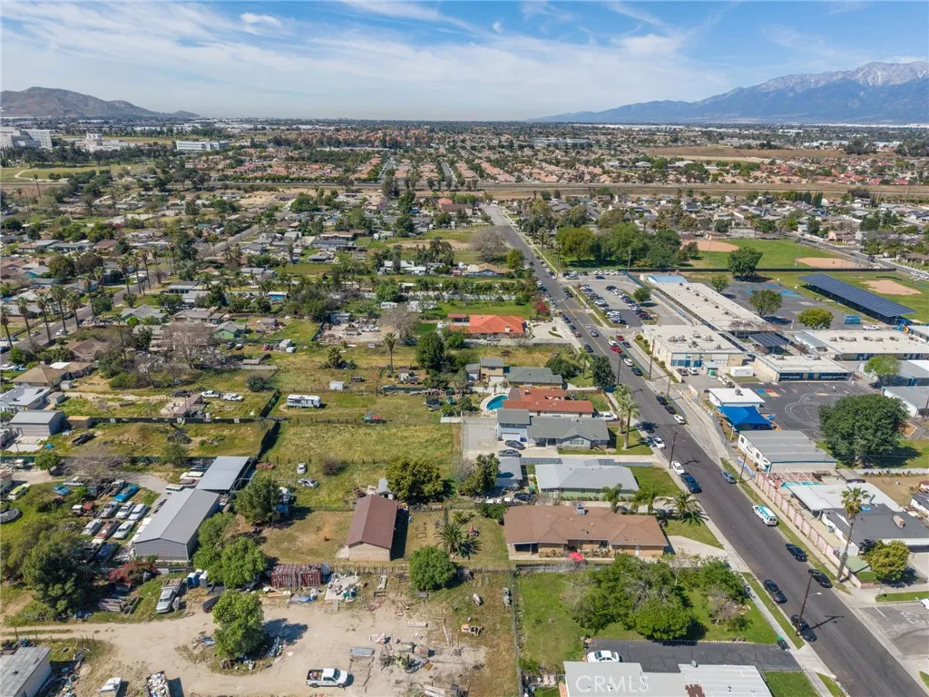 Additional image 145 of 938 W Laurel St, Colton, CA 92324