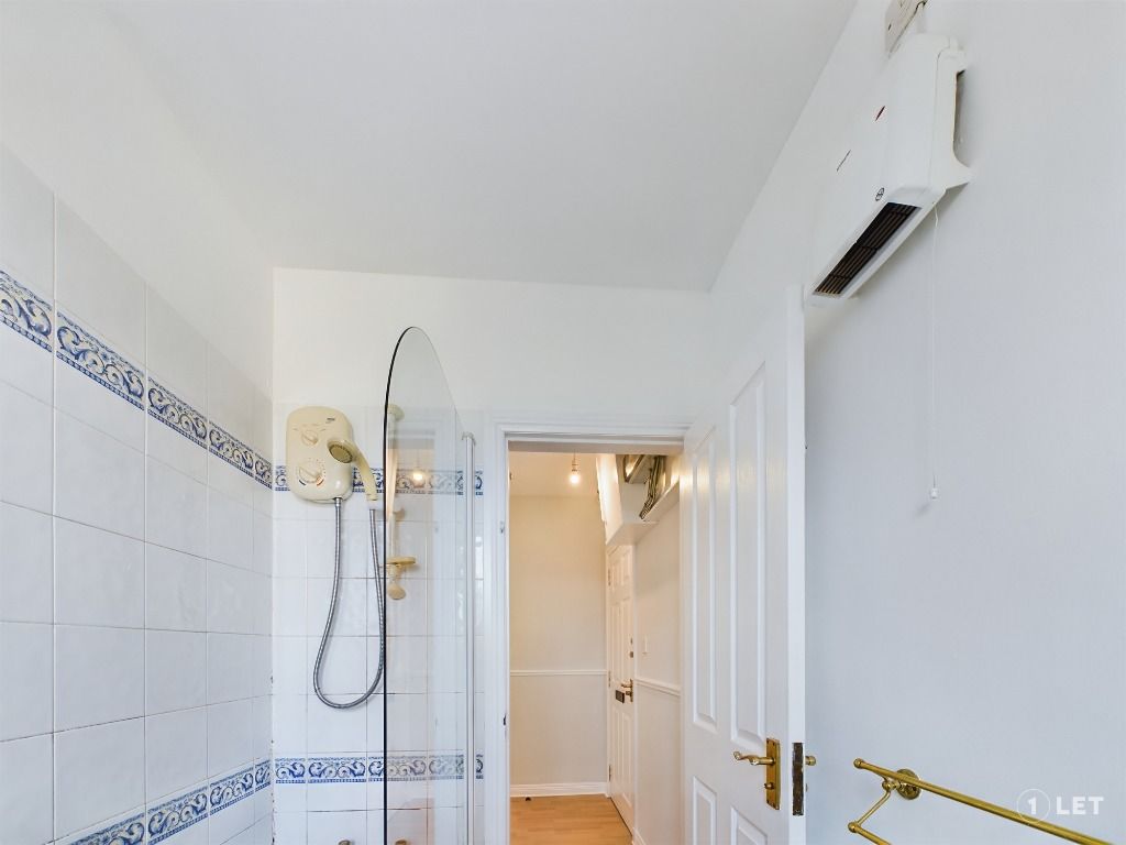 2 bed flat to rentCraigmillar Castle Loan, Craigmillar, Edinburgh EH16 photo 5