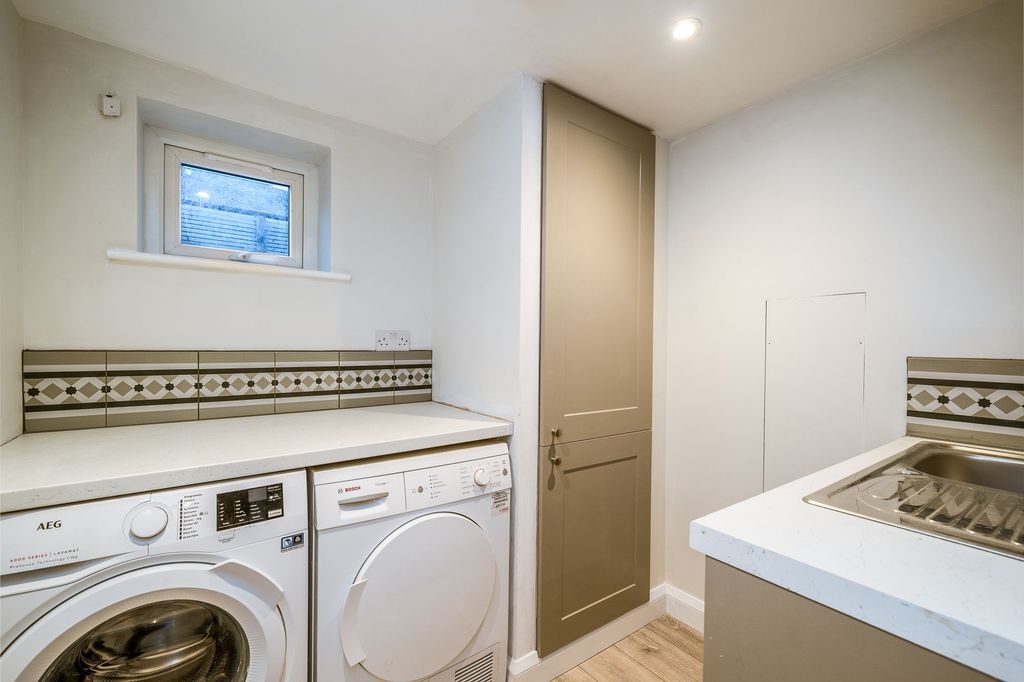 Additional image 7 of 4 bed terraced house to rentDuchy Avenue, Harrogate HG2