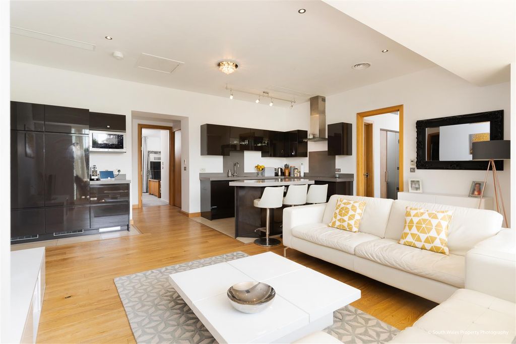 Additional image 6 of 3 bed flat to rentHensol Castle Park, Hensol, Pontyclun CF72