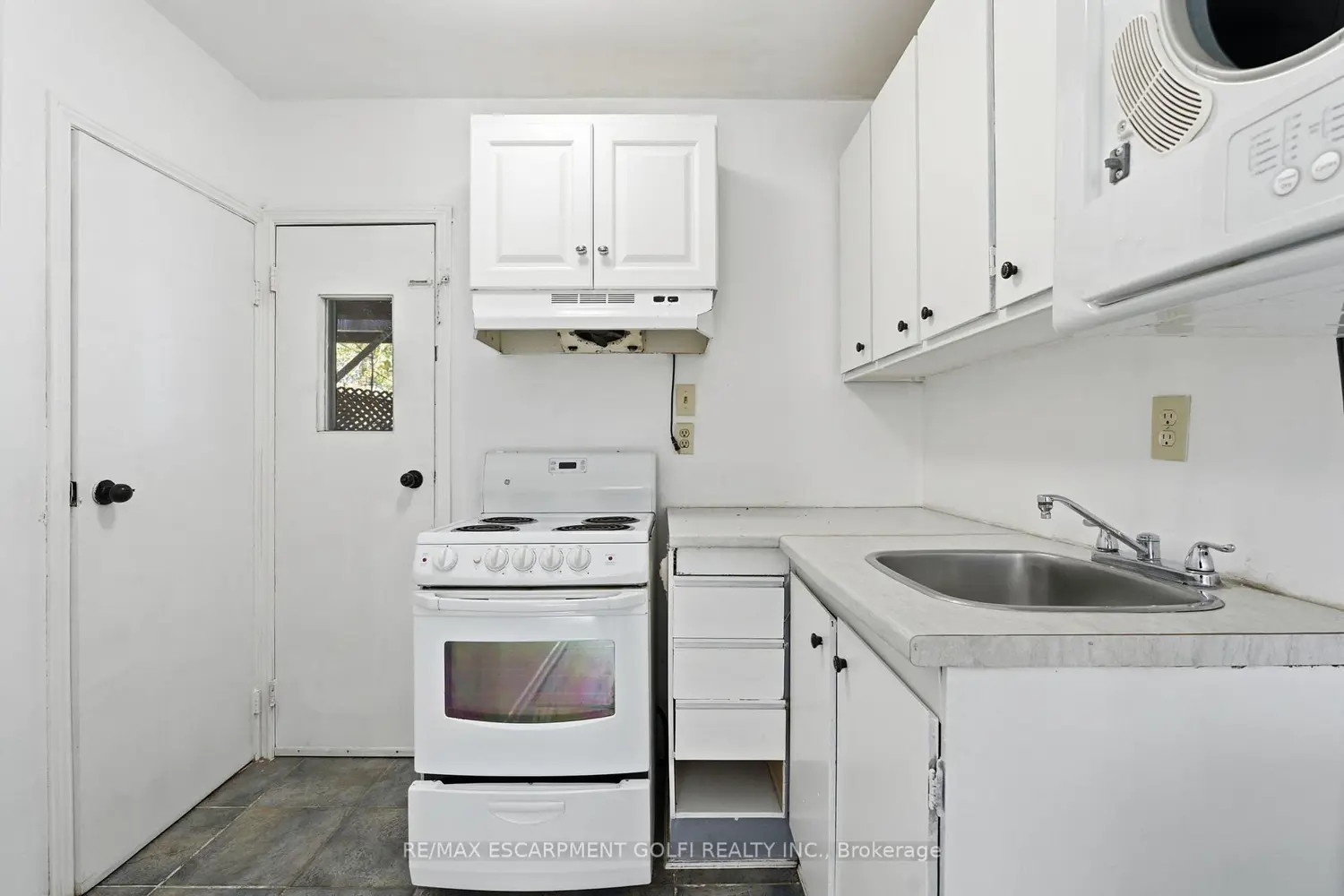 Additional image 6 of 53 1/2-55 Duke Street