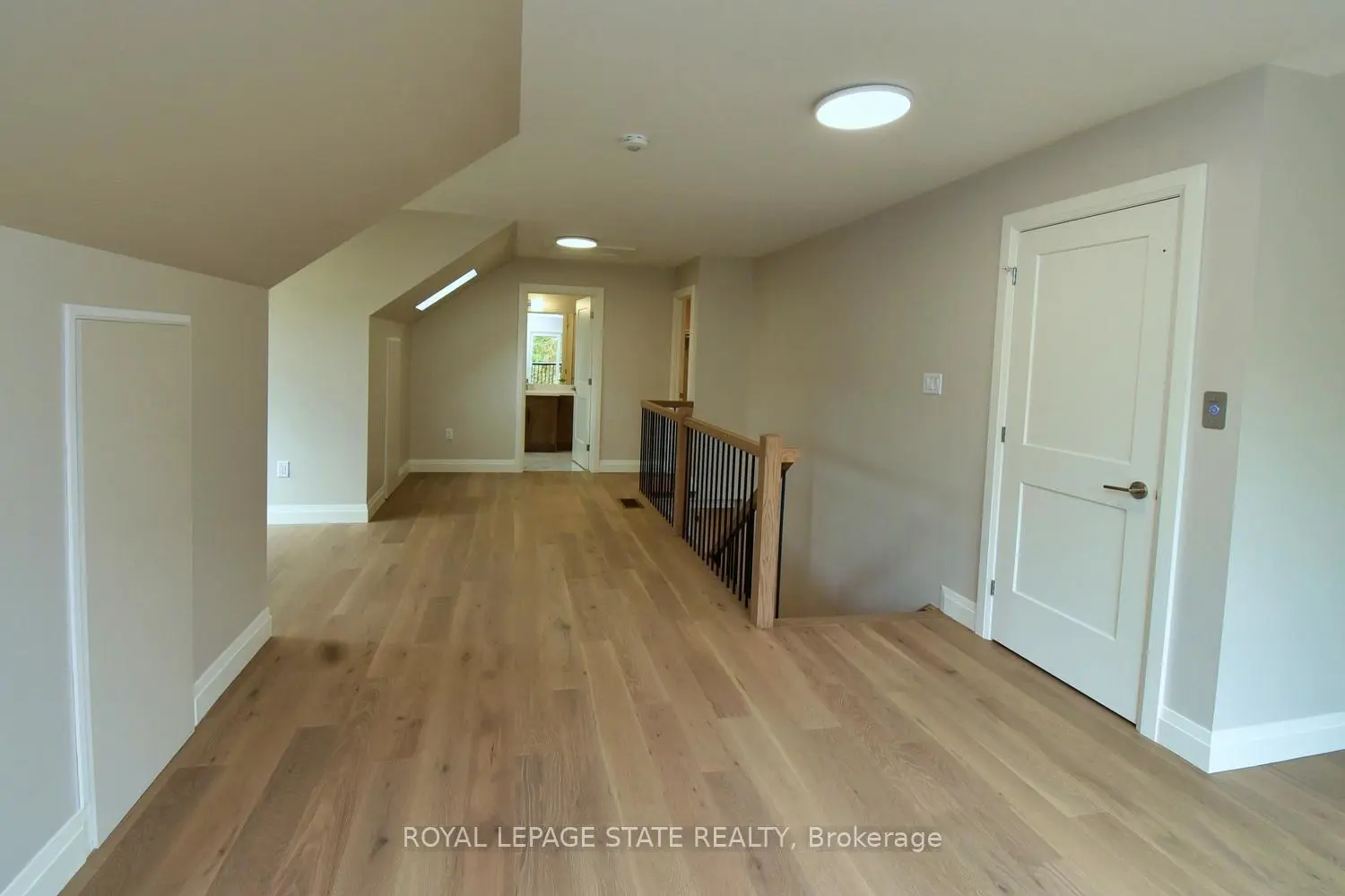 Additional image 12 of 279 Hess Street