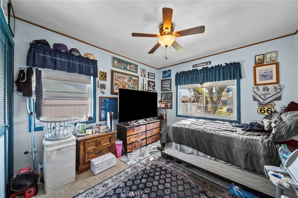 Additional image 59 of 10111 Elkwood St, Sun Valley, CA 91352