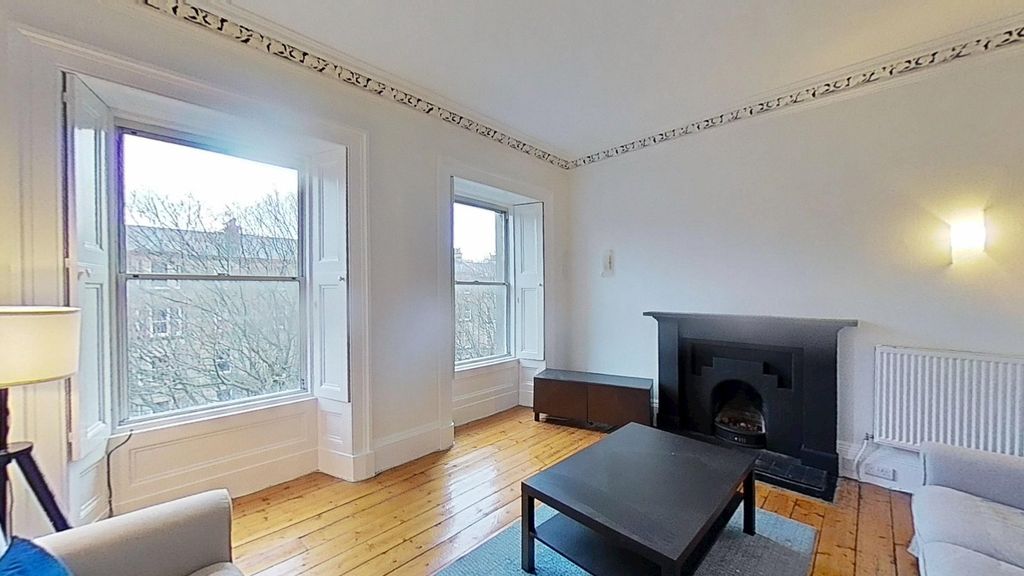 2 bed detached house to rentGladstone Terrace, Edinburgh, Midlothian EH9