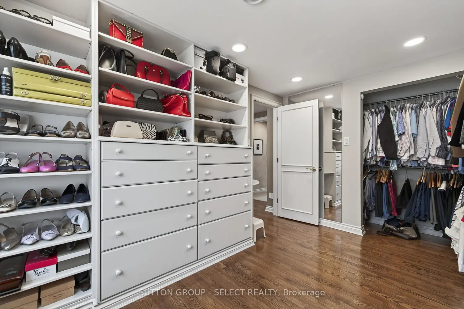 Additional image 11 of 129 Wychwood Place