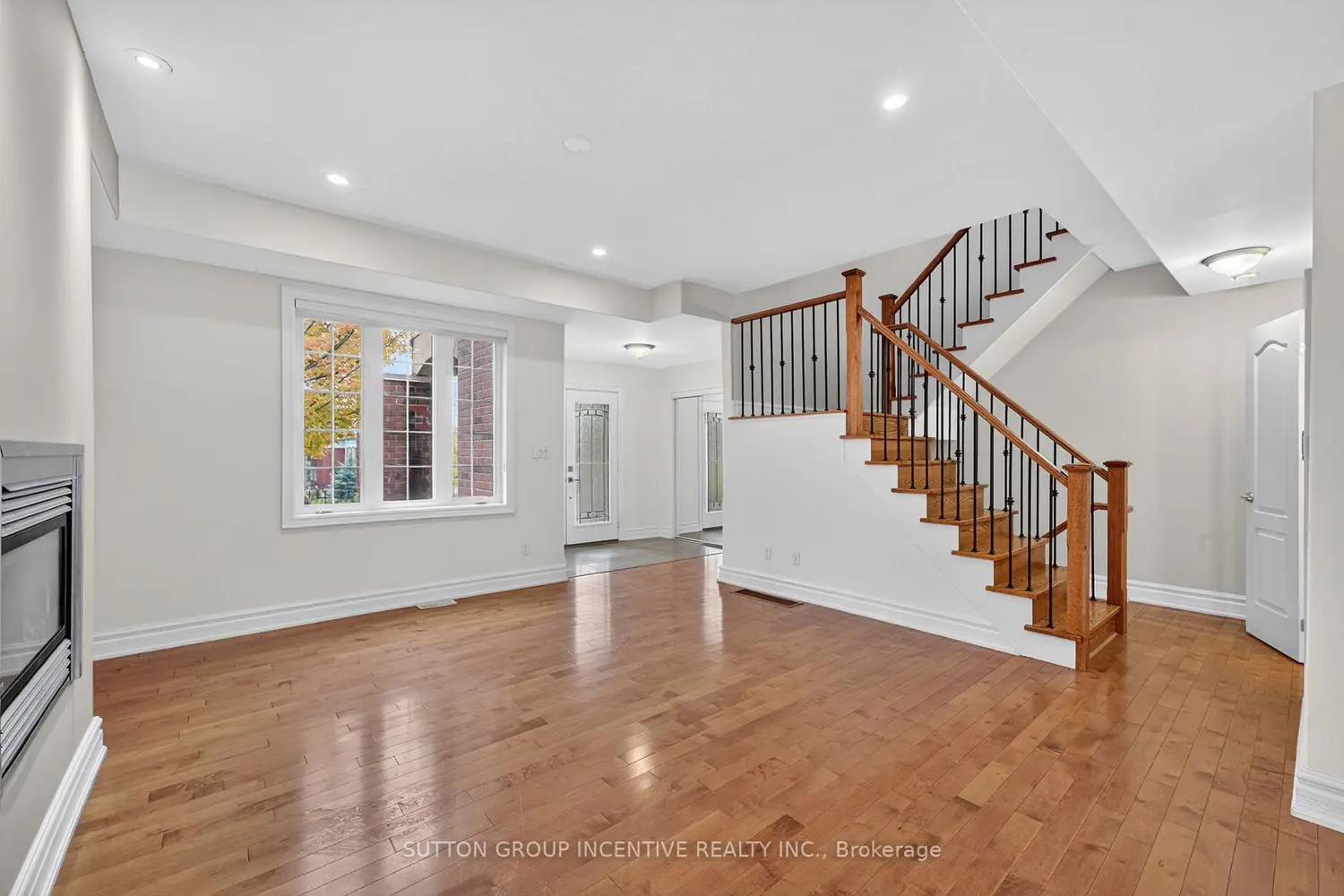 Additional image 3 of 23 White Oaks Road