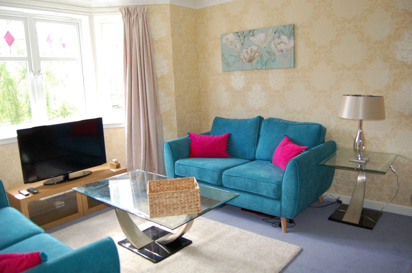 3 Bed Flat, Craigend Park, EH16, N1 7GU