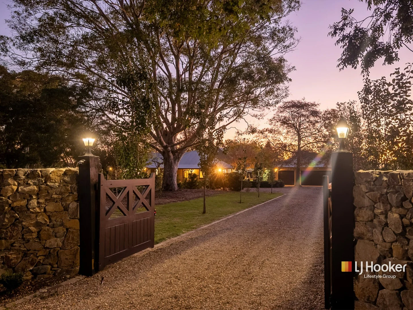 Additional image 2 of 30 Mount View Close, Razorback NSW 2571