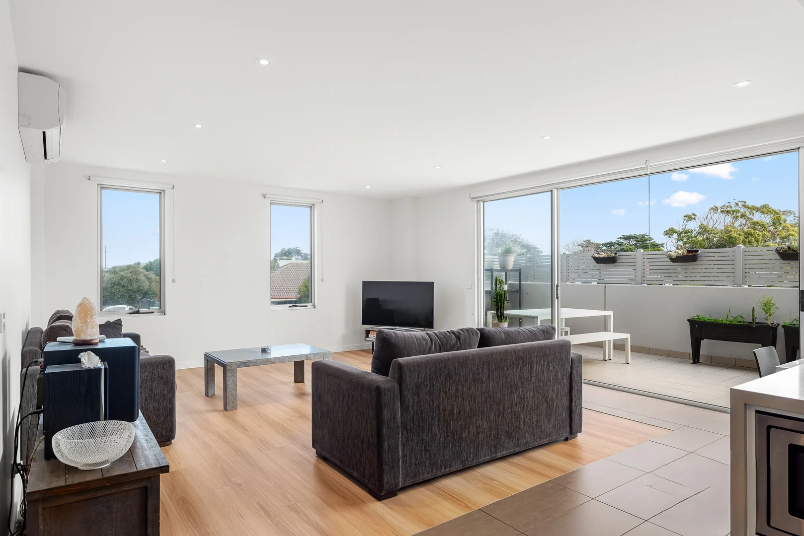 Additional image 3 of 6/157-159 Marine Parade, San Remo VIC 3925