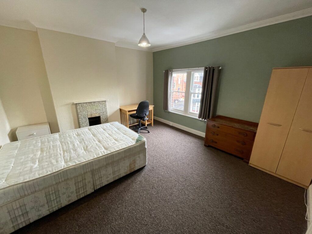Additional image 5 of 3 bed flat to rentHinckley Road, Leicester LE3