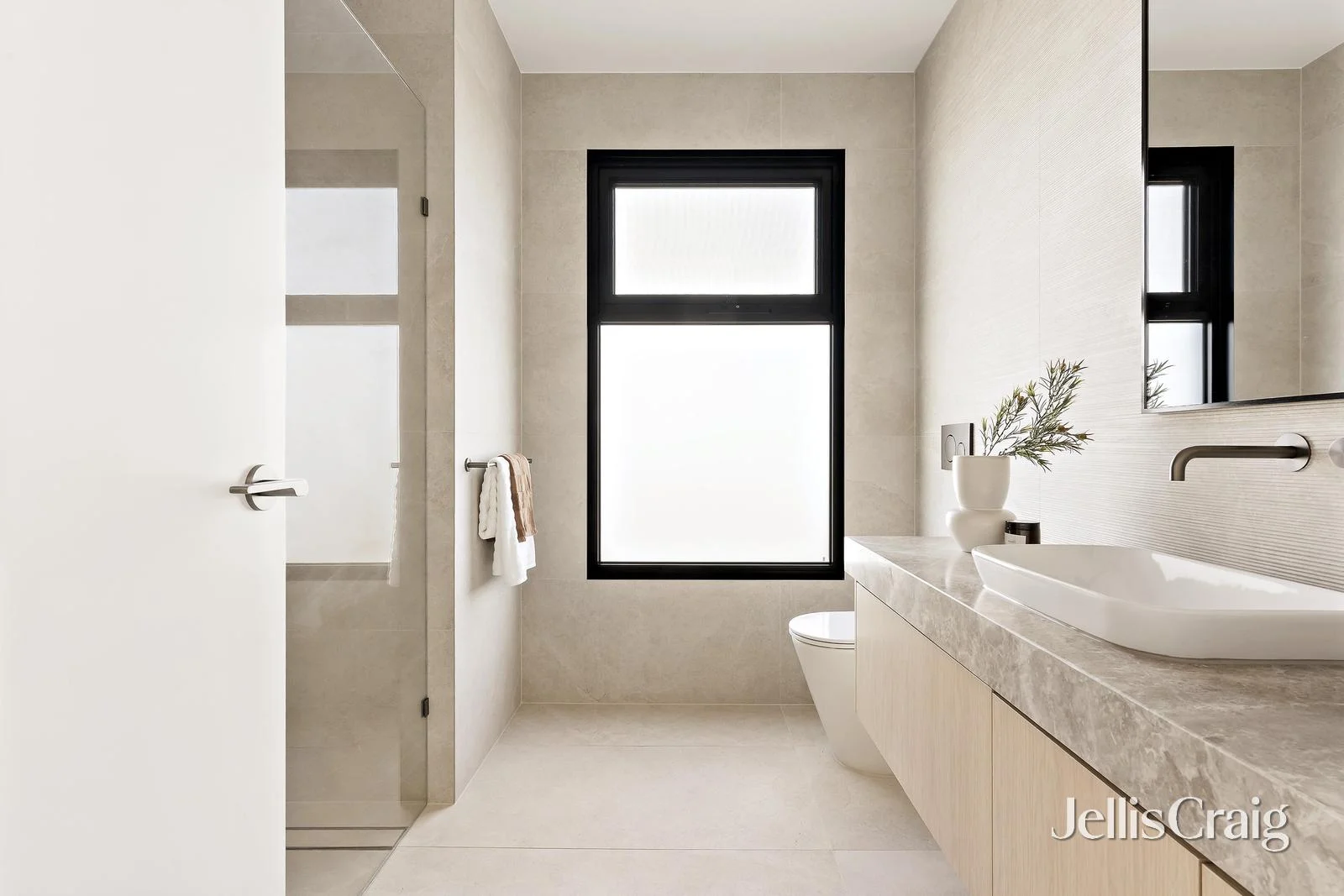 Additional image 18 of 2 Pearl Street, Essendon West VIC 3040