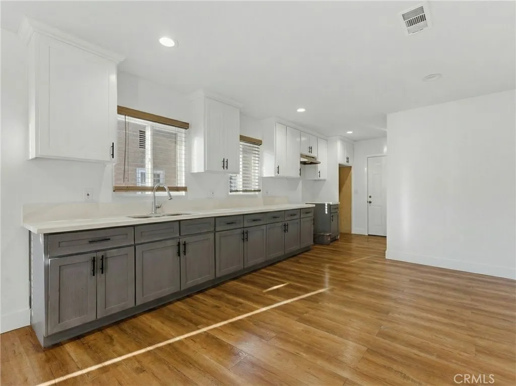 Additional image 33 of 6011 Arlington Ave, Los Angeles, CA 90043