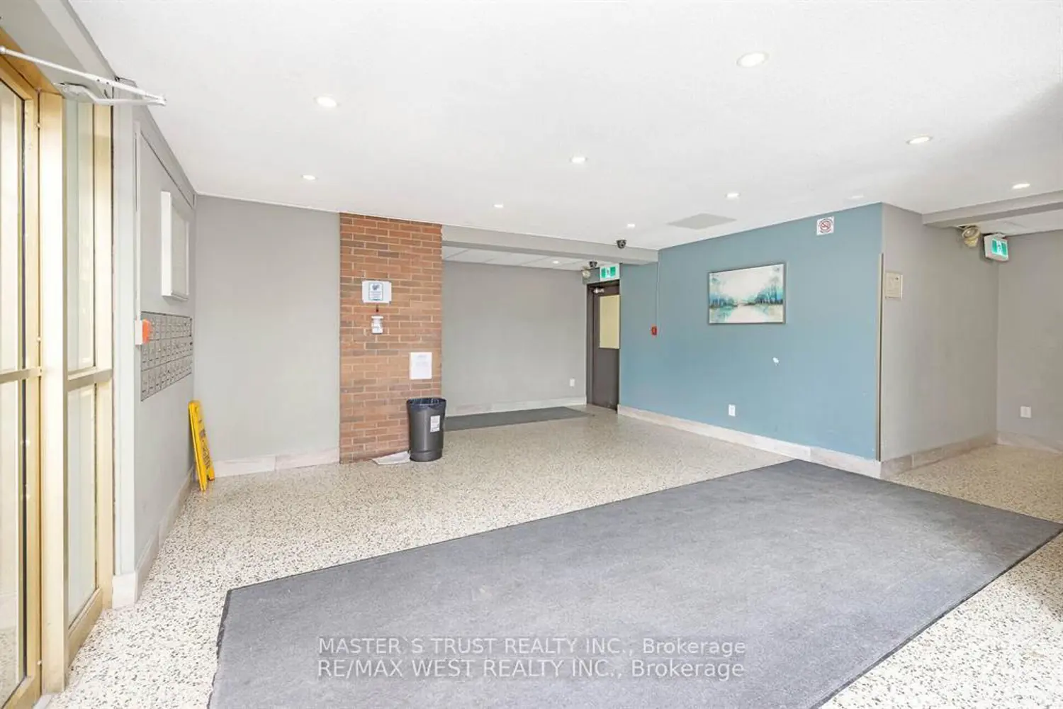 Additional image 5 of 1055 Forestwood Drive 214