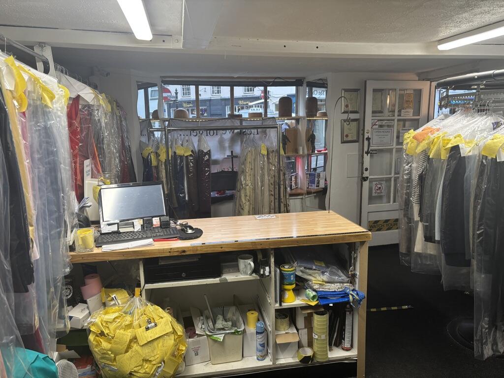 Additional image 5 of 20 Queen Street, Wells, Somerset, BA5 2DP