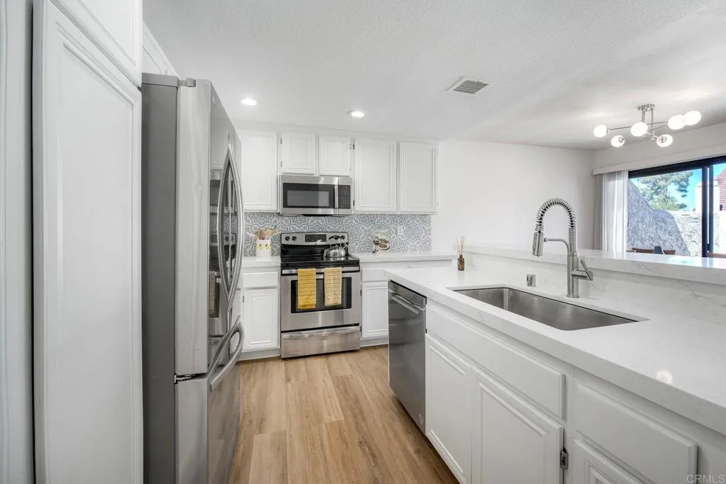 Additional image 45 of 17925 Caminito Pinero Unit 169, San Diego, CA 92128