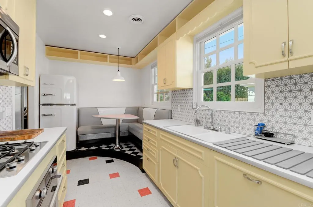 Additional image 35 of 4796 Valencia Drive, San Diego, CA 92115