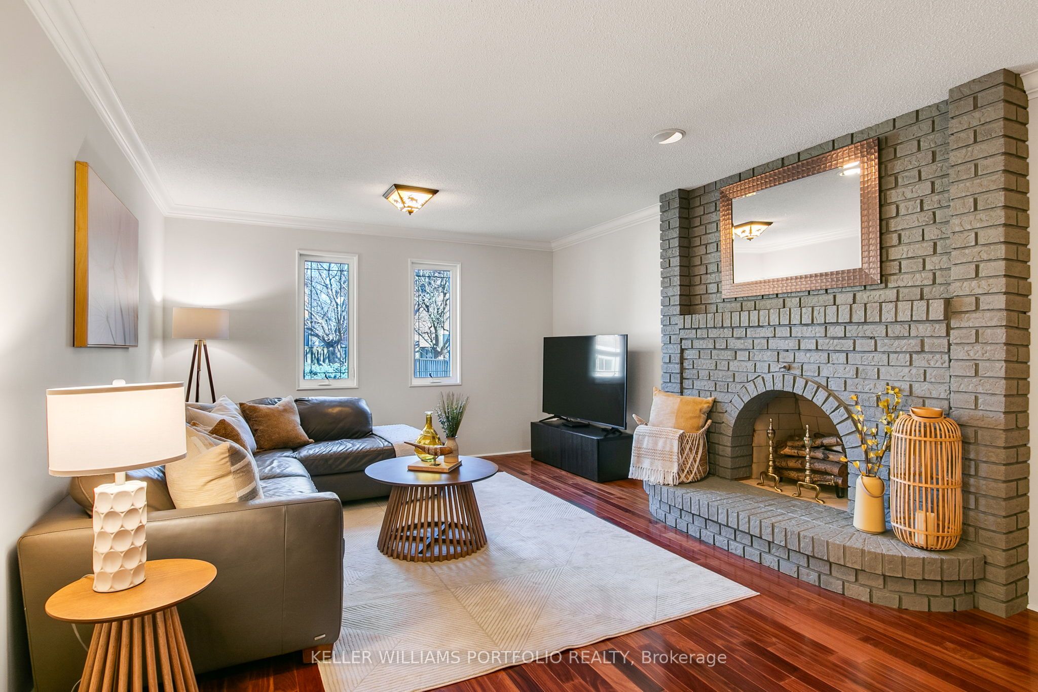 4 Neiltree Court, Toronto, ON, M9C 5C3