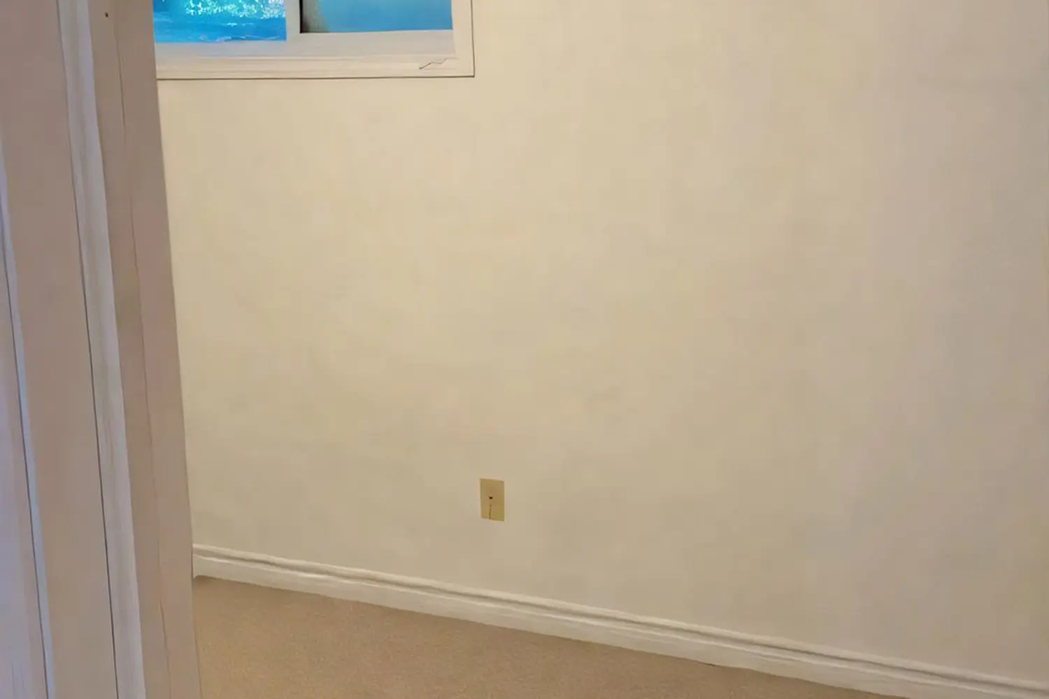 Additional image 20 of 131 Paperbirch Crescent