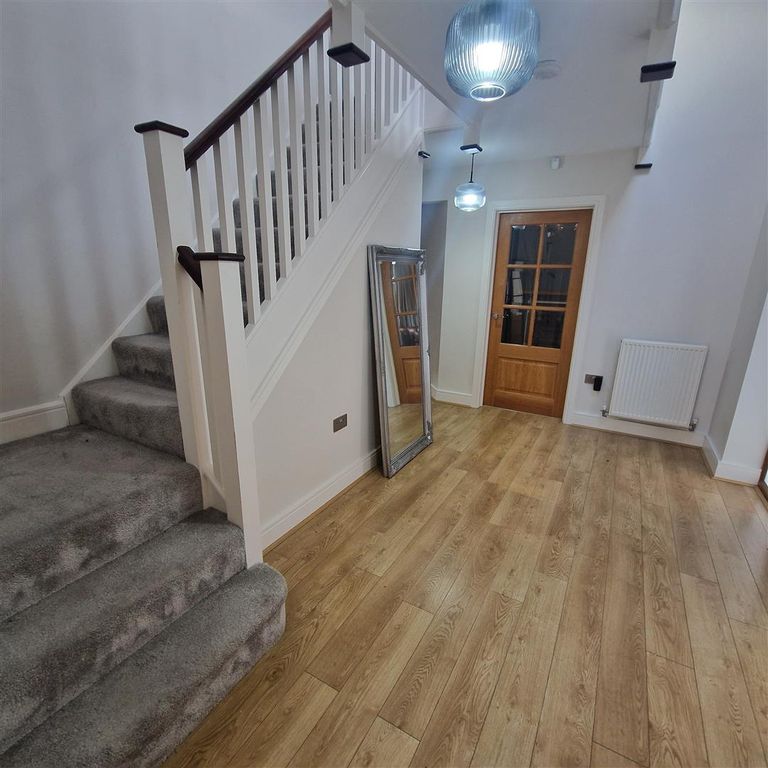 Additional image 5 of 6 bed detached house to rentLimes Close, Bushby, Leicester LE7