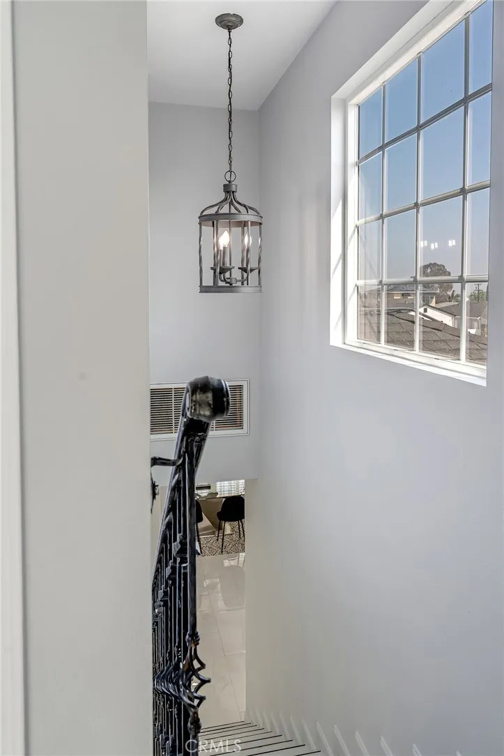 Additional image 88 of 1381 W Summerland Ave, San Pedro, CA 90732