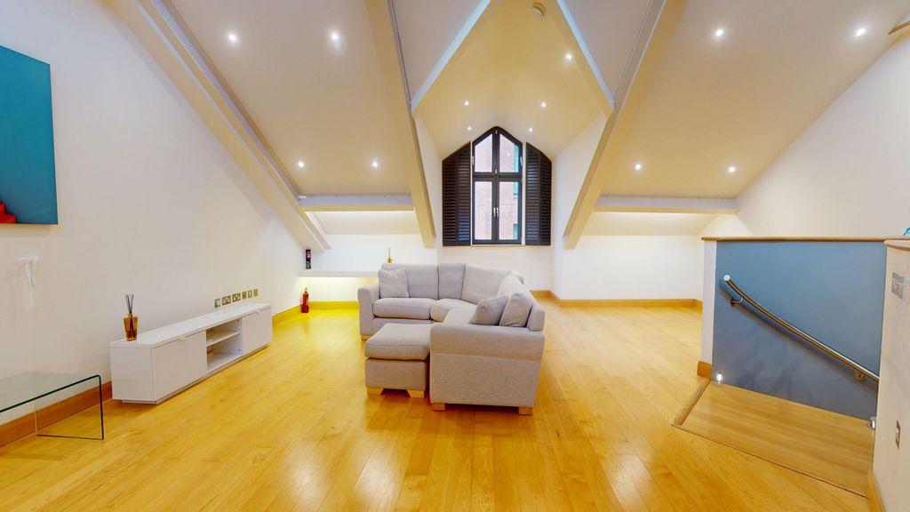 Additional image 3 of 3 bed penthouse to rentThe Lion Brewery, Oxford OX1