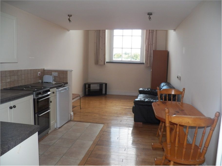 Additional image 2 of 1 bed flat to rentPrendergast, Haverfordwest SA61