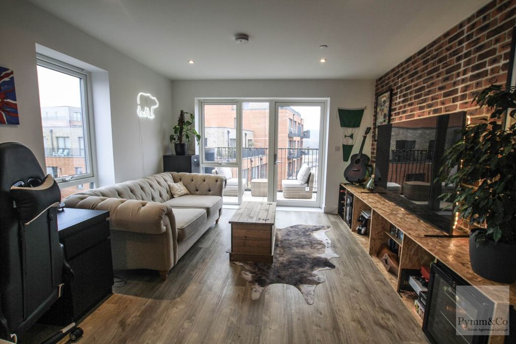 Additional image 2 of 2 bed flat to rentTypesetters Way, Norwich NR3