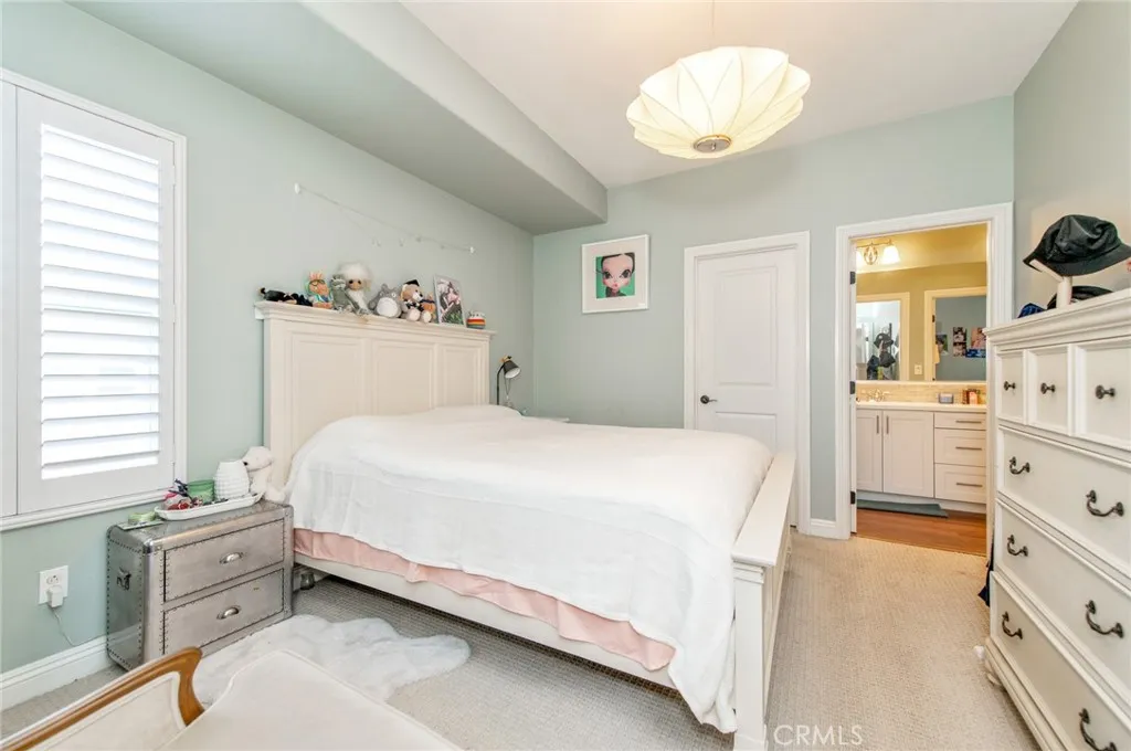 Additional image 34 of 220 Barnes Road, Tustin, CA 92782