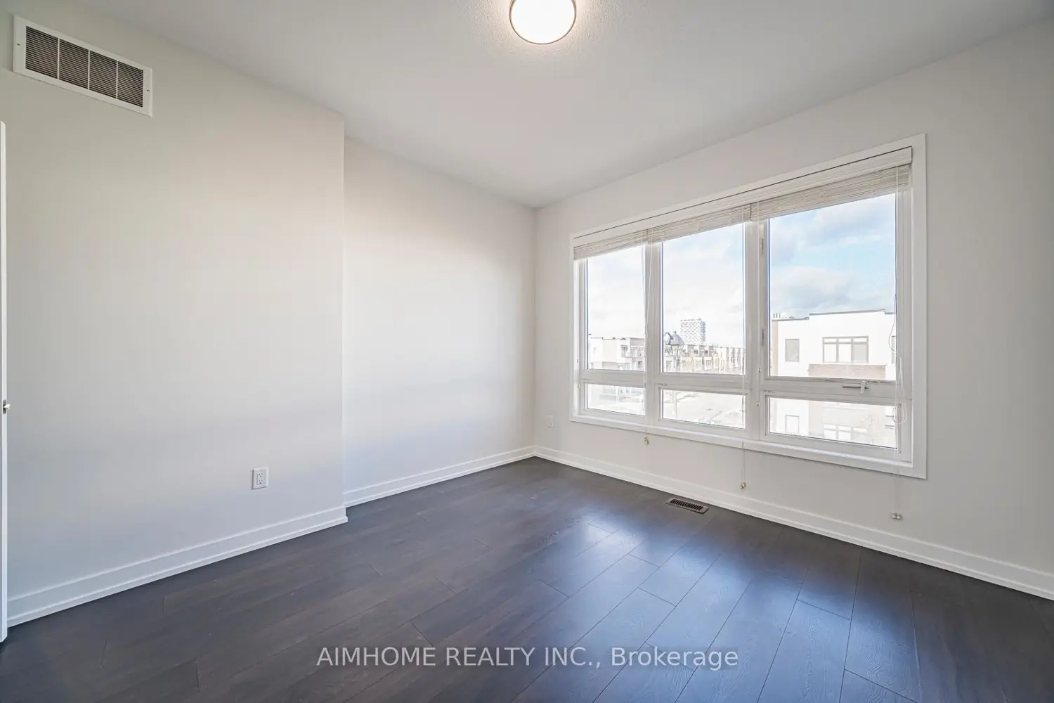 Additional image 15 of 220 Beaveridge Avenue