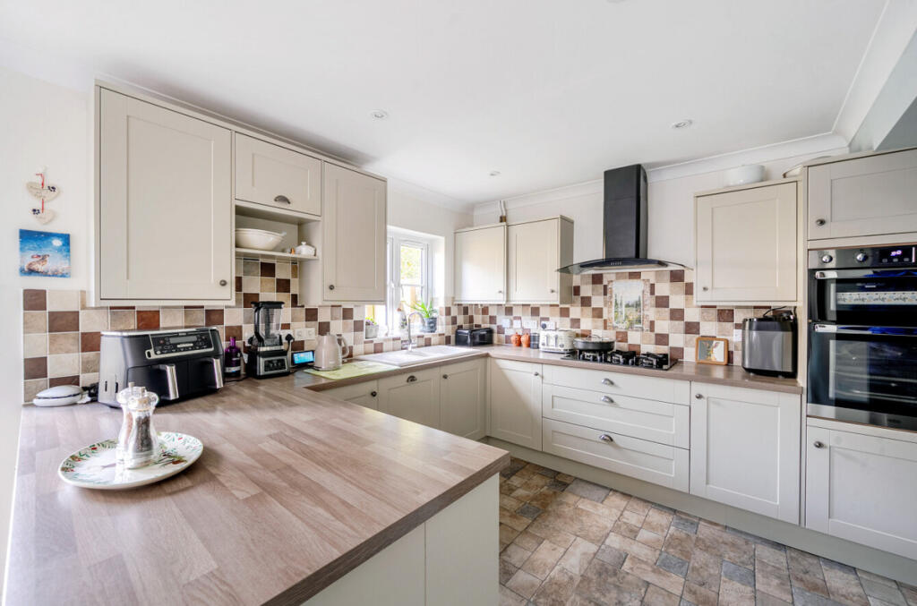 Additional image 8 of Blackberry Close, Shepton Mallet, BA4