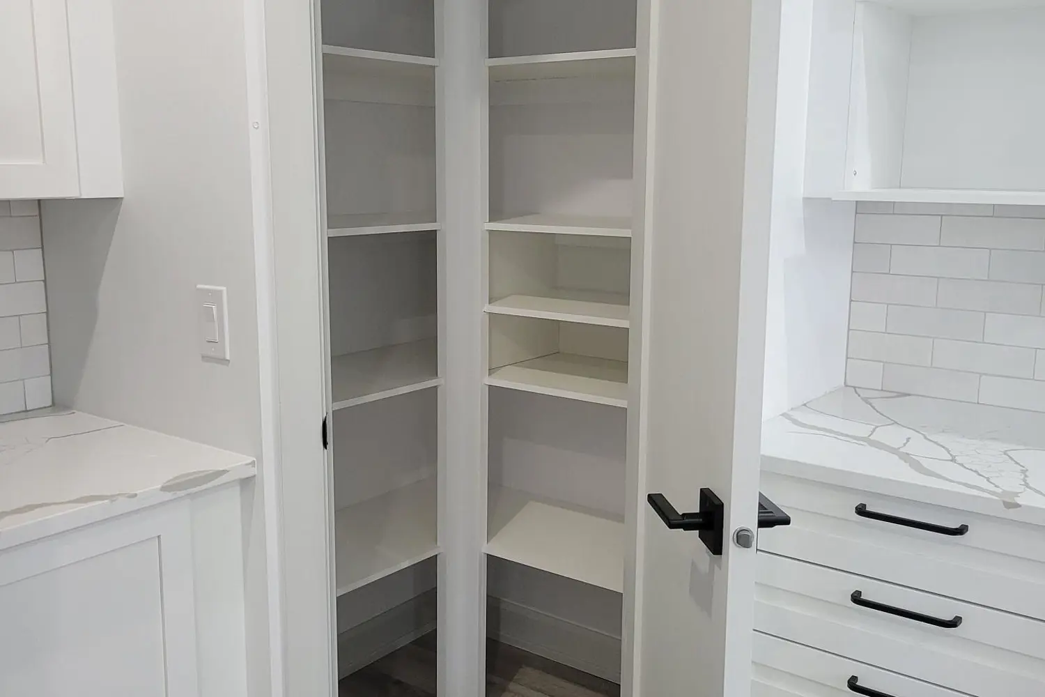 Additional image 4 of 808-810 Powers Street