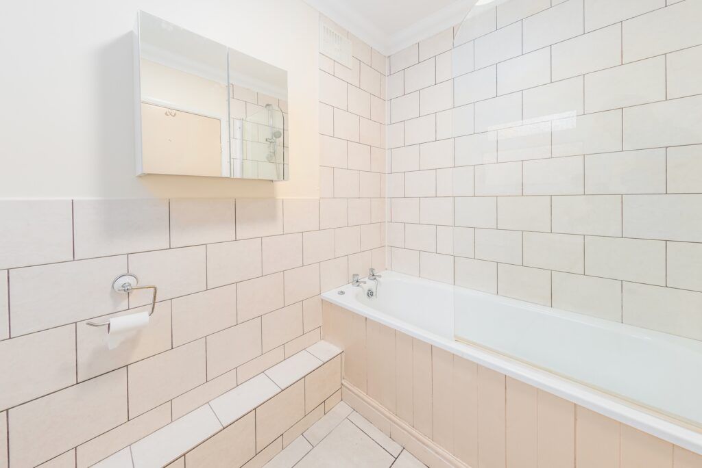 Additional image 6 of 6 bed terraced house to rentFosse Road South, Leicester LE3