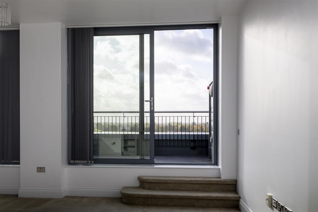 Additional image 8 of 3 bed flat to rentThe Residence, Bishopthorpe Road, York YO23