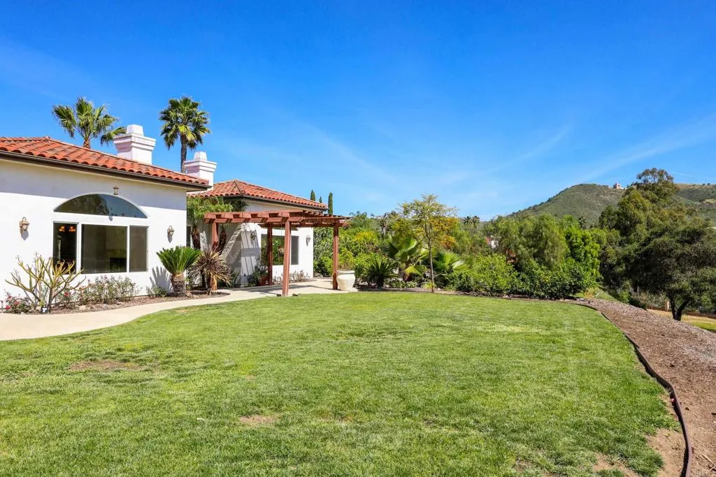 Additional image 14 of 2353 Buena Creek Trail, Vista, CA 92084