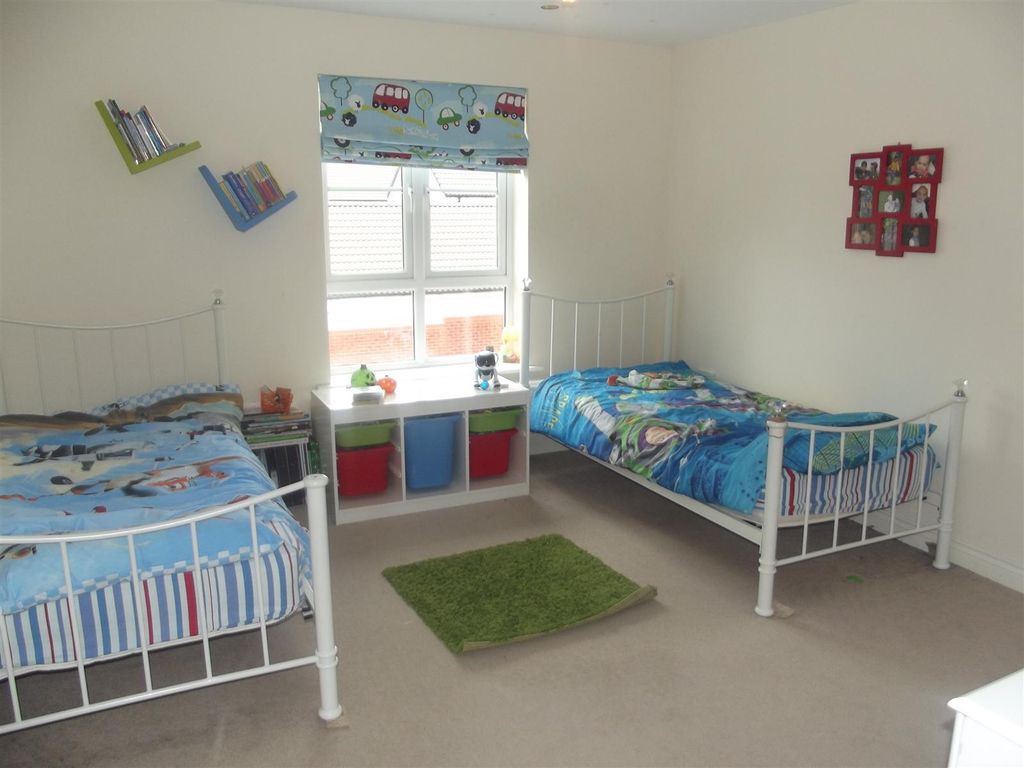 Additional image 11 of 4 bed town house to rentRhode Island Drive, Exeter EX2