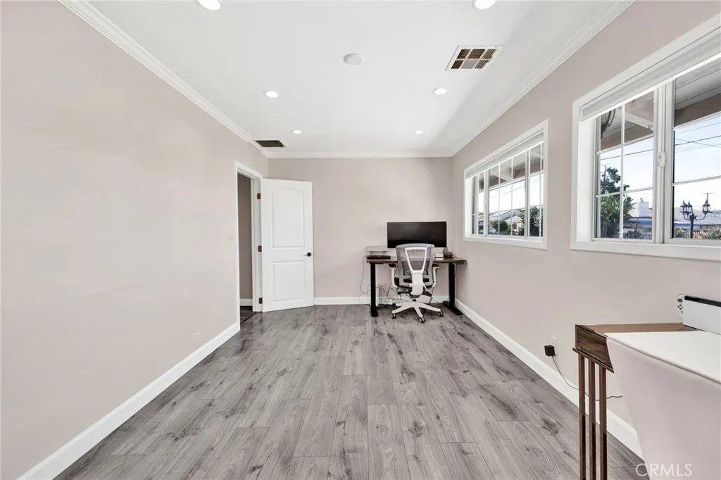 Additional image 45 of 11020 Whitegate Ave, Sunland, CA 91040