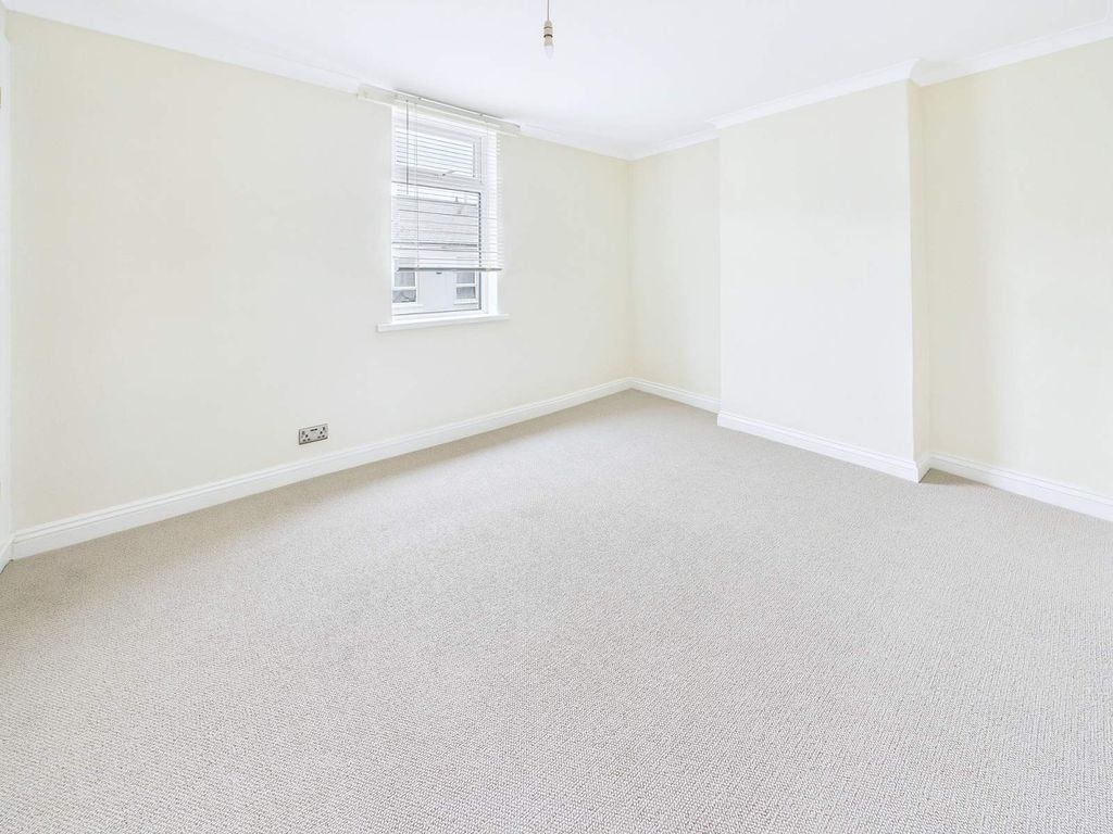 Additional image 7 of 3 bed terraced house to rentSt. Woolos Road, Baneswell, Newport NP20