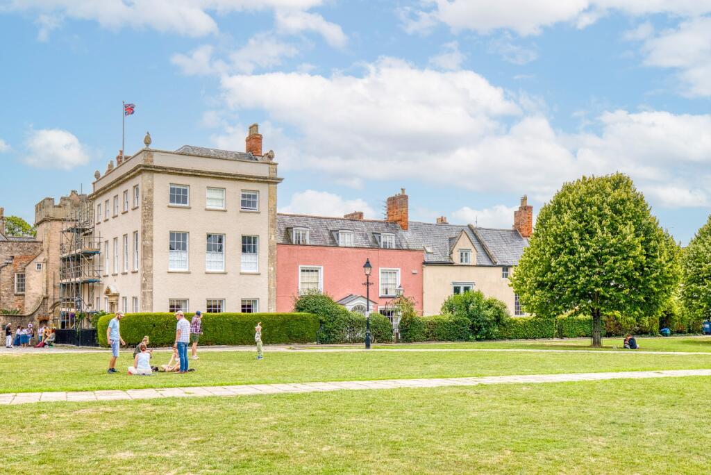 Additional image 24 of Cathedral Green Wells