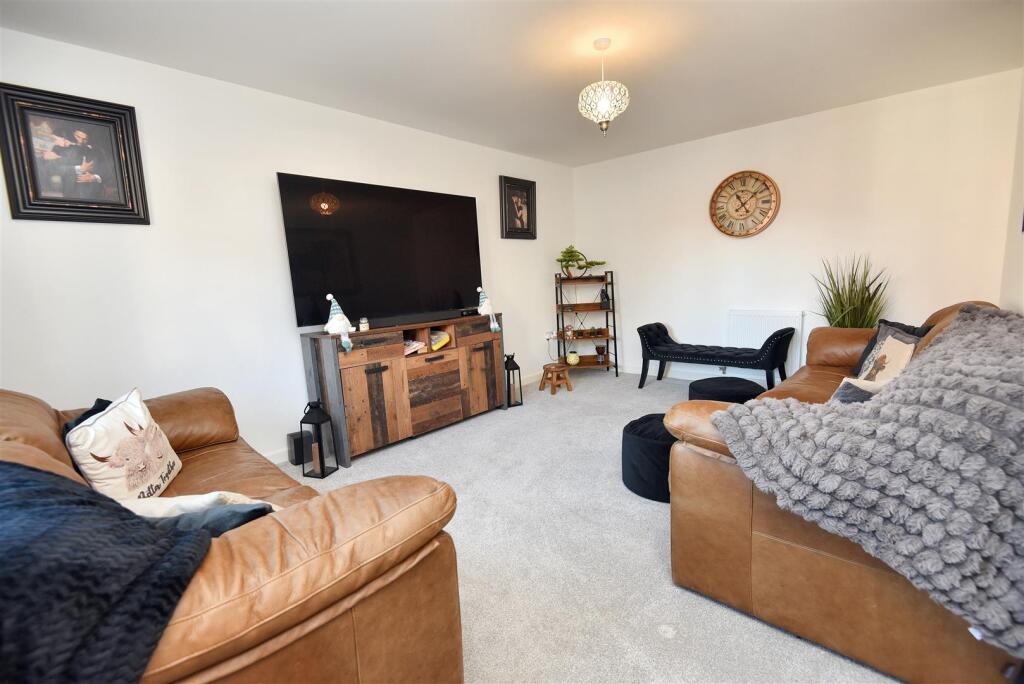 Additional image 4 of Church Close, Templecombe