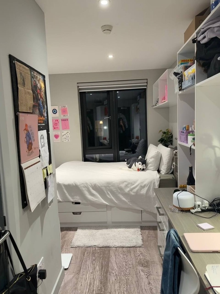 Additional image 2 of Room in a Shared Flat, Willowbank Crescent, G3, N1 7GU