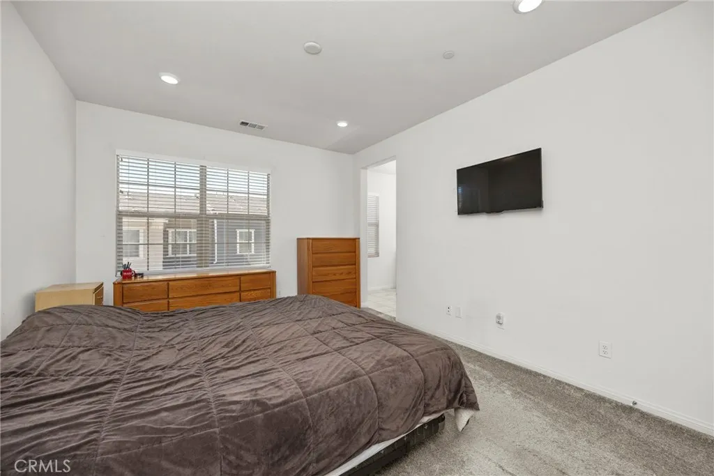 Additional image 20 of 22886 Concord Dr, Saugus, CA 91350