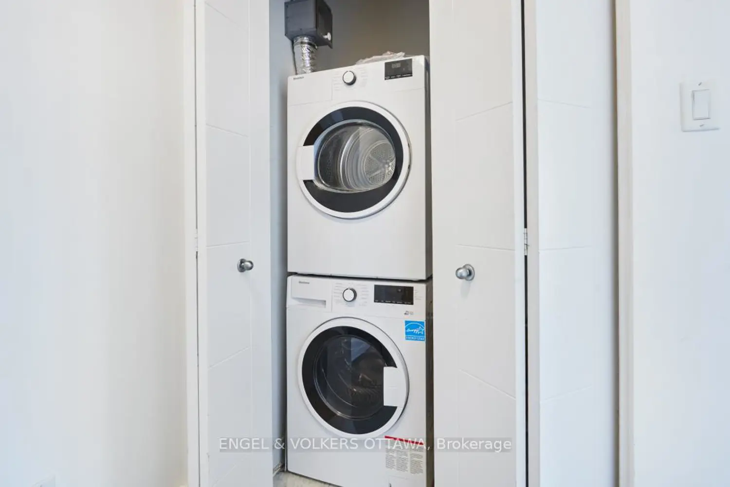 Additional image 7 of 179 Metcalfe Street 2006
