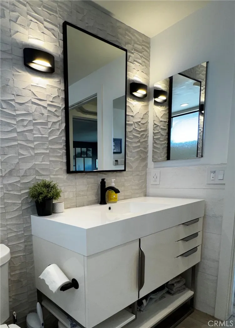 Additional image 40 of 191 Kennebec Ave Unit 403, Long Beach, CA 90803