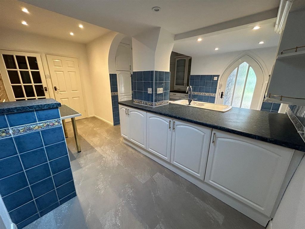 Additional image 5 of 5 bed detached house to rentEastgate, Louth LN11